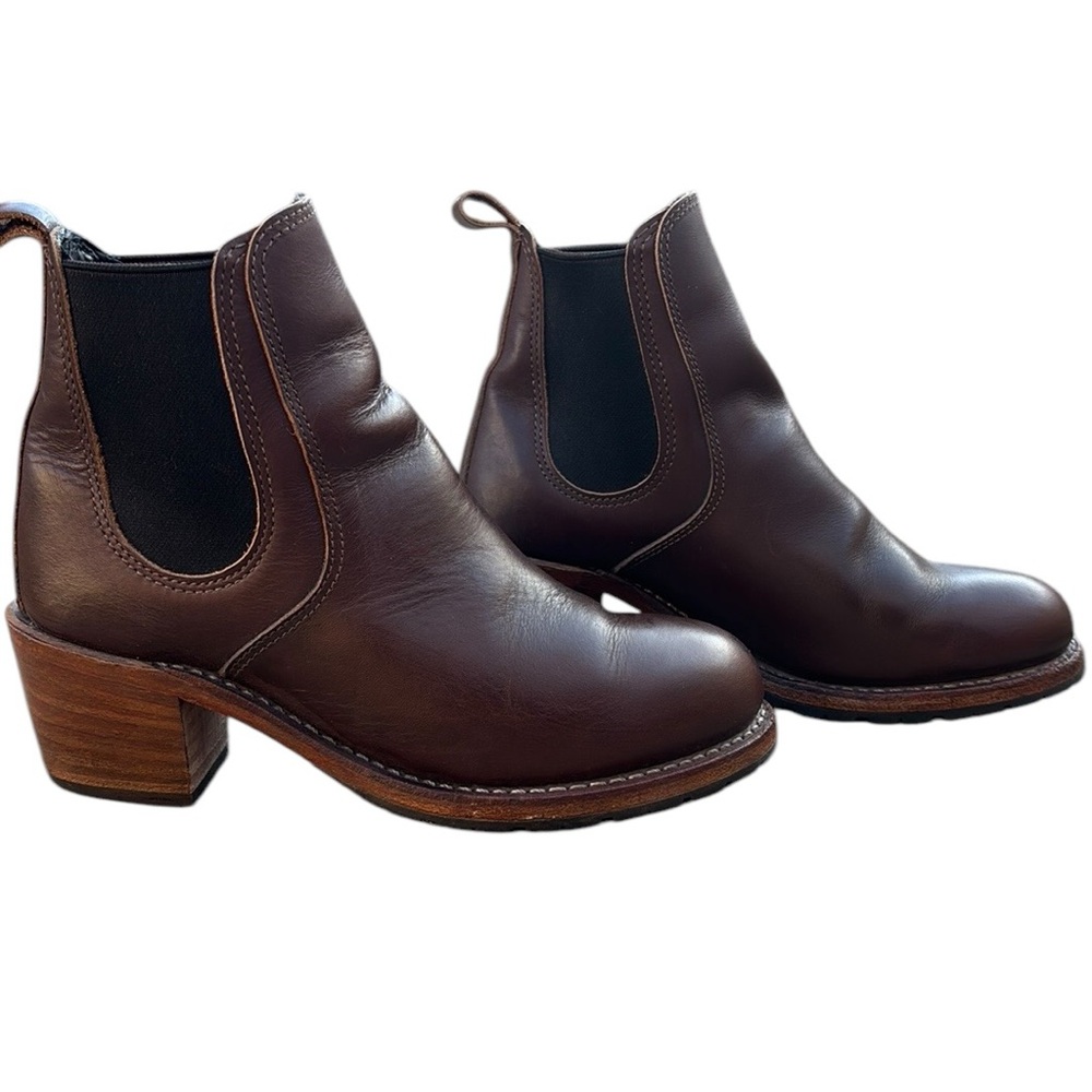 Red Wing Heritage Harriet Chelsea Ankle Boots